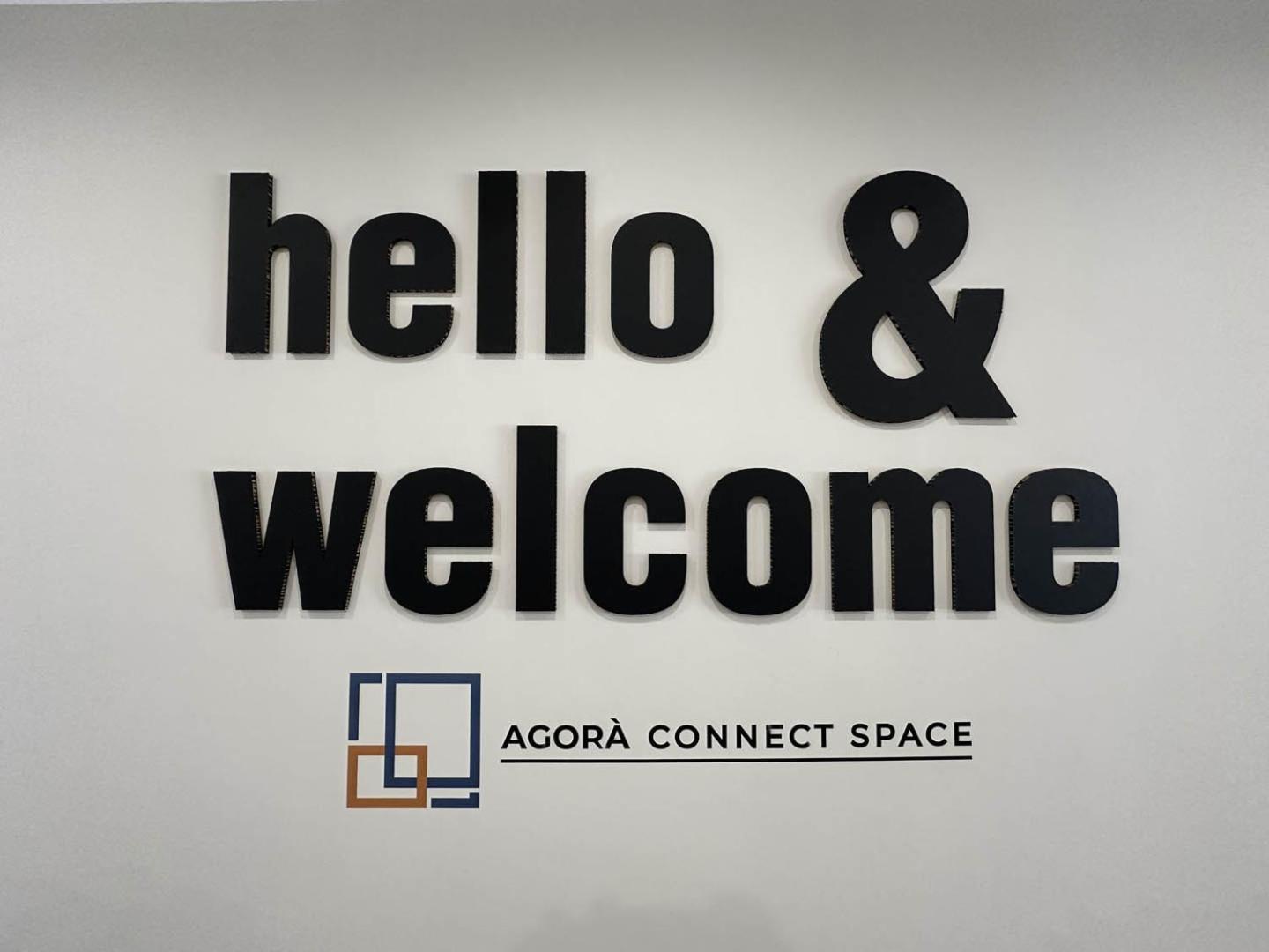 Agora Connect Space Bríndisi Exterior foto